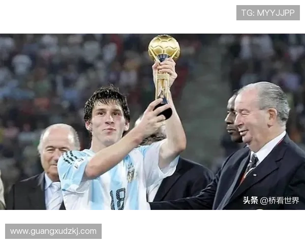 阿根廷传奇球员德尔菲诺宣布退役43岁收官生涯辉煌成就回顾